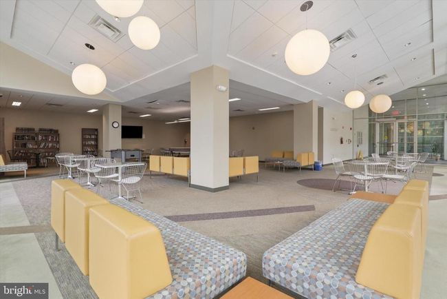 APT-722 - 4600 S Four Mile Run Dr, Condo with 1 bedrooms, 1 bathrooms and null parking in ARLINGTON VA | Image 30