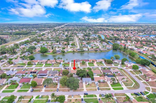 18982 Cloud Lake Cir, House other with 2 bedrooms, 2 bathrooms and null parking in Boca Raton FL | Image 50