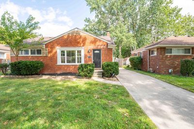 21820 Kipling Street, House other with 3 bedrooms, 1 bathrooms and null parking in Oak Park MI | Image 2