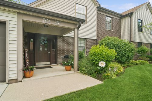 5a2-763 White Pine Road, Buffalo Grove, IL, 60089 | Card Image
