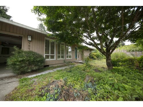 9894 Sw Kimberly Dr, Tigard, OR, 97224-4626 | Card Image