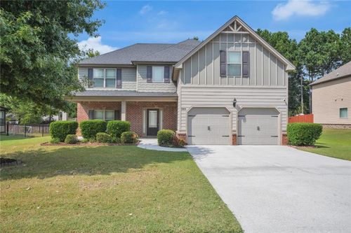 559 Madison Park Dr, Grayson, GA, 30017-7940 | Card Image
