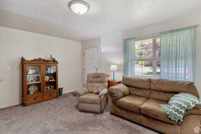 APT-14 - 801 W Harrisville Rd, Condo with 3 bedrooms, 3 bathrooms and 3 parking in Ogden UT | Image 4