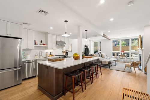 1-236 W Newton St, Boston, MA, 02116 | Card Image