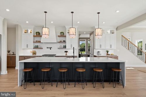 21331 Big Woods Rd, DICKERSON, MD, 20842-8906 | Card Image