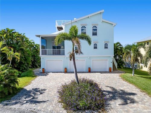 26 Palmview Blvd, FORT MYERS BEACH, FL, 33931-4520 | Card Image