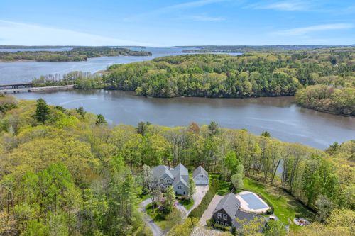26 Veronica Ln, Falmouth, ME, 04105-1959 | Card Image