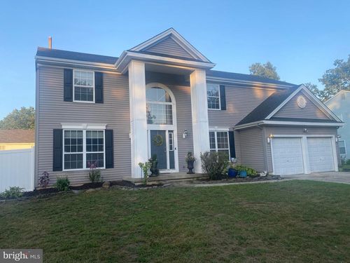 6 Esher Way, EGG HARBOR TOWNSHIP, NJ, 08234-4844 | Card Image