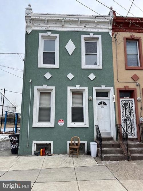 914 Point St, CAMDEN, NJ, 08102-2726 | Card Image