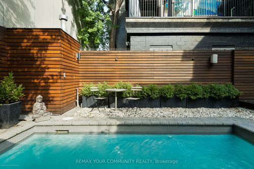 50 Stewart St, Toronto, ON, M5V1H6 | Card Image