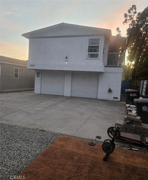 1-947 949 S Ford Boulevard, Los Angeles, CA, 90022 | Card Image
