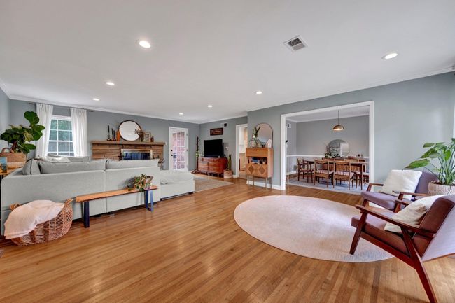 5543 Walnut Grove Rd, House other with 3 bedrooms, 2 bathrooms and null parking in Memphis TN | Image 6