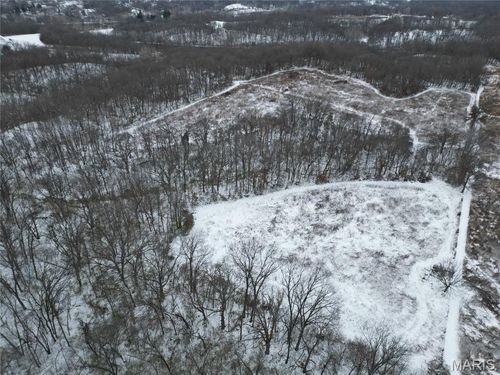 1965 Stringtown Rd, Sorento, IL, 62086-3107 | Card Image