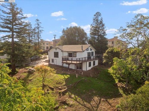 3280 Ohlone Way, Fairview, CA, 94541-4584 | Card Image