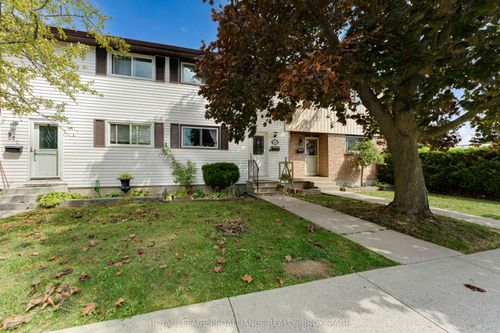 369 William St N, Gananoque, ON, K7G2X9 | Card Image