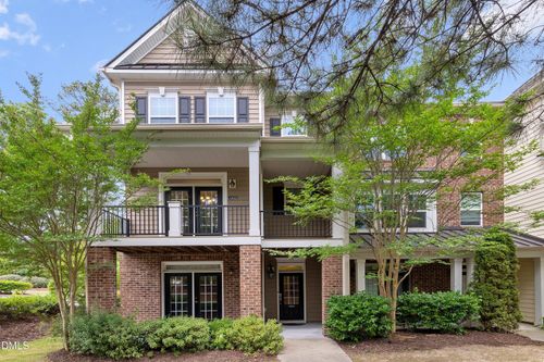 4962 Highcroft Dr, Cary, NC, 27519-2594 | Card Image