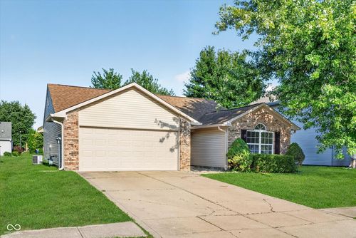 13083 Sterling Commons, Fishers, IN, 46038-9242 | Card Image