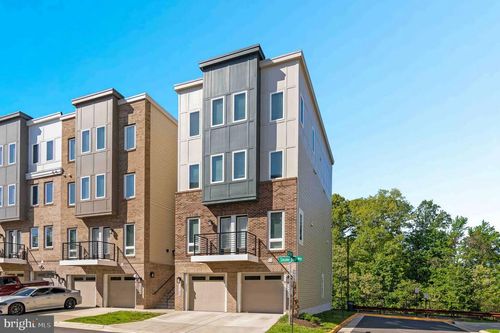 15500 Smoke Box Way, WOODBRIDGE, VA, 22191-5589 | Card Image