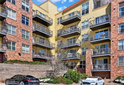 unit-301-9079 E Panorama Cir, Englewood, CO, 80112-3562 | Card Image