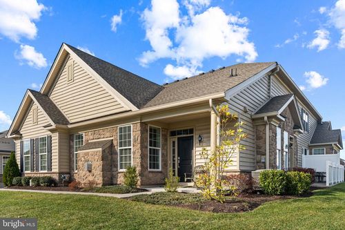 3203 Bushwood Dr, PERKASIE, PA, 18944-4455 | Card Image