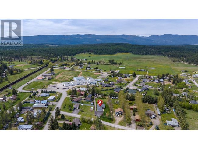 7333 George Rd, House other with 3 bedrooms, 3 bathrooms and 2 parking in Jaffray BC | Image 43
