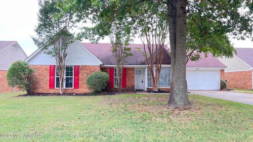 5344 Woodchase Drive, Southaven, MS, 38671 | Card Image