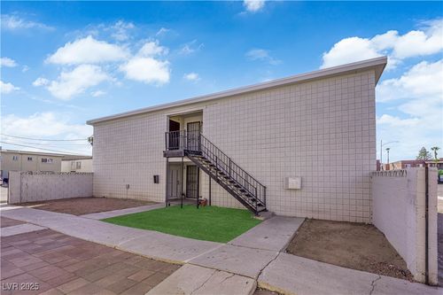 apt-3-2908 Poplar Ave, Las Vegas, NV, 89101-3848 | Card Image