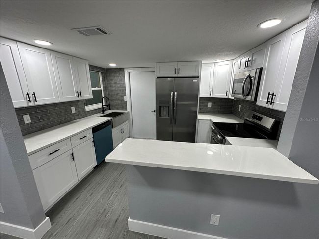 6930 Trout St, Townhouse with 3 bedrooms, 3 bathrooms and null parking in TAMPA FL | Image 10