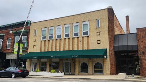 249 Schuyler Ave, Kankakee, IL, 60901-3884 | Card Image