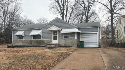 10506 Hoyt Dr, Saint Louis, MO, 63137-2222 | Card Image