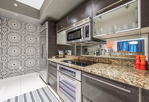 306-550 Okeechobee Blvd, West Palm Beach, FL, 33401-6317 | Card Image