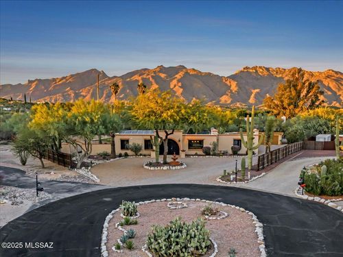 4390 N Camino Vinorama, Tucson, AZ, 85750 | Card Image