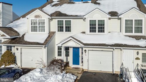 3 Glen Meadow Ct, QUAKERTOWN, PA, 18951-1493 | Card Image