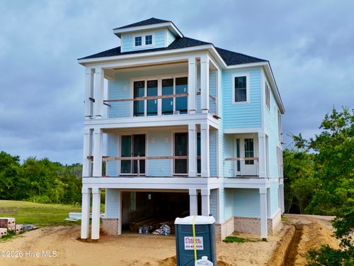 102 Marshland Cir, Newport, NC, 28570-0227 | Card Image