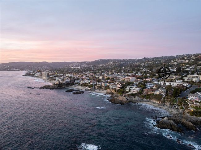 2160 Ocean Way, House other with 4 bedrooms, 4 bathrooms and 2 parking in Laguna Beach CA | Image 16