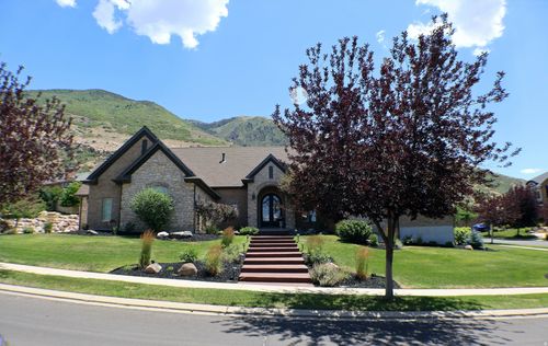 12095 S Milona Dr, Draper, UT, 84020-6102 | Card Image