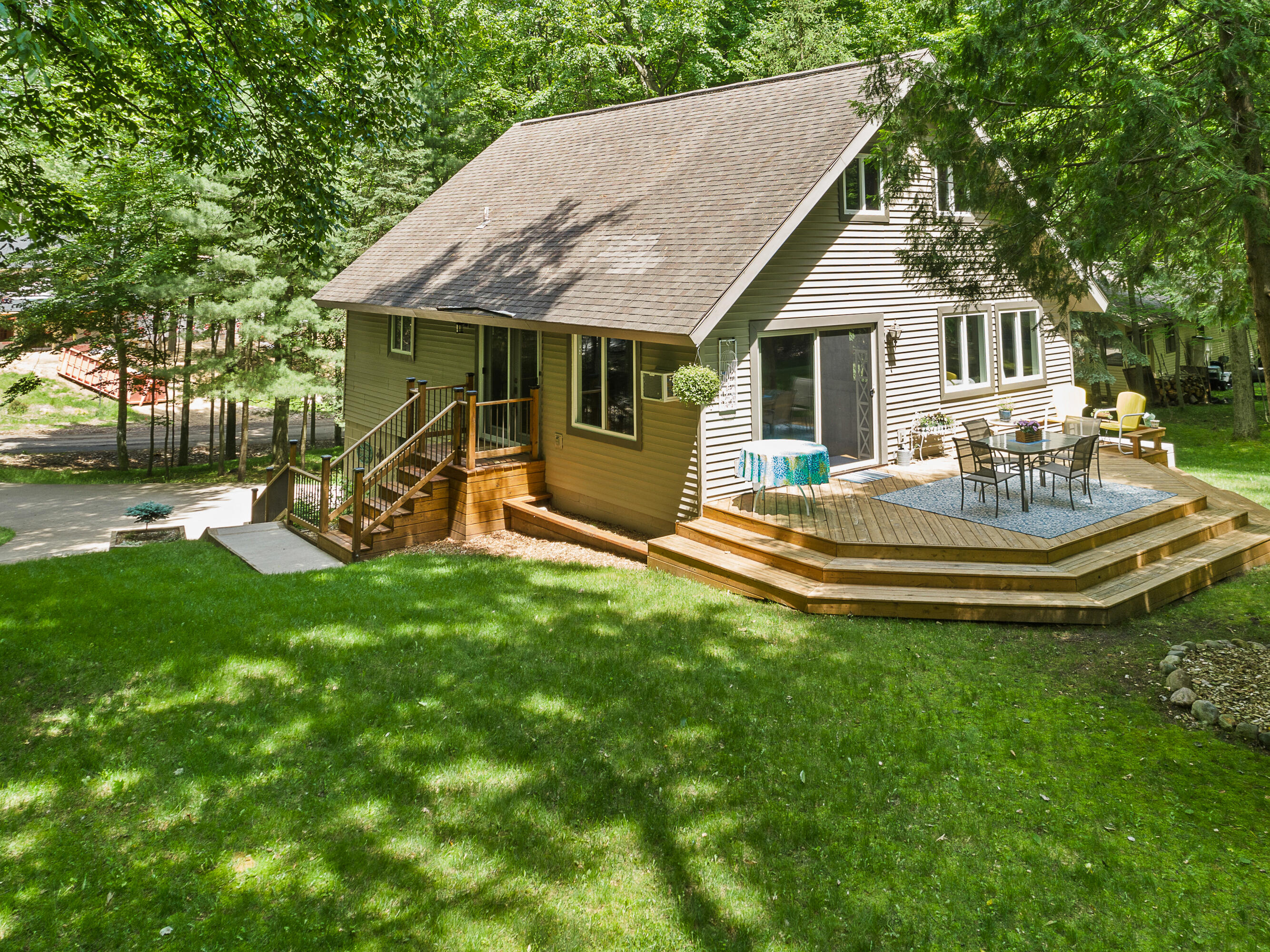 Birdie Dr, Stanwood, MI 49346