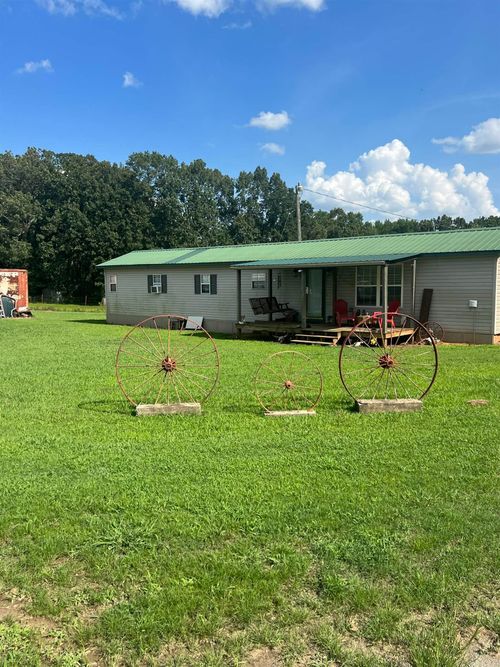 2209 Old Military Rd, Jacksonville, AR, 72076-8736 | Card Image