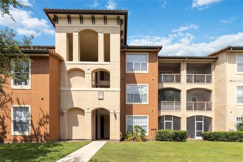 20-5512 Metrowest Blvd, ORLANDO, FL, 32811-2430 | Card Image
