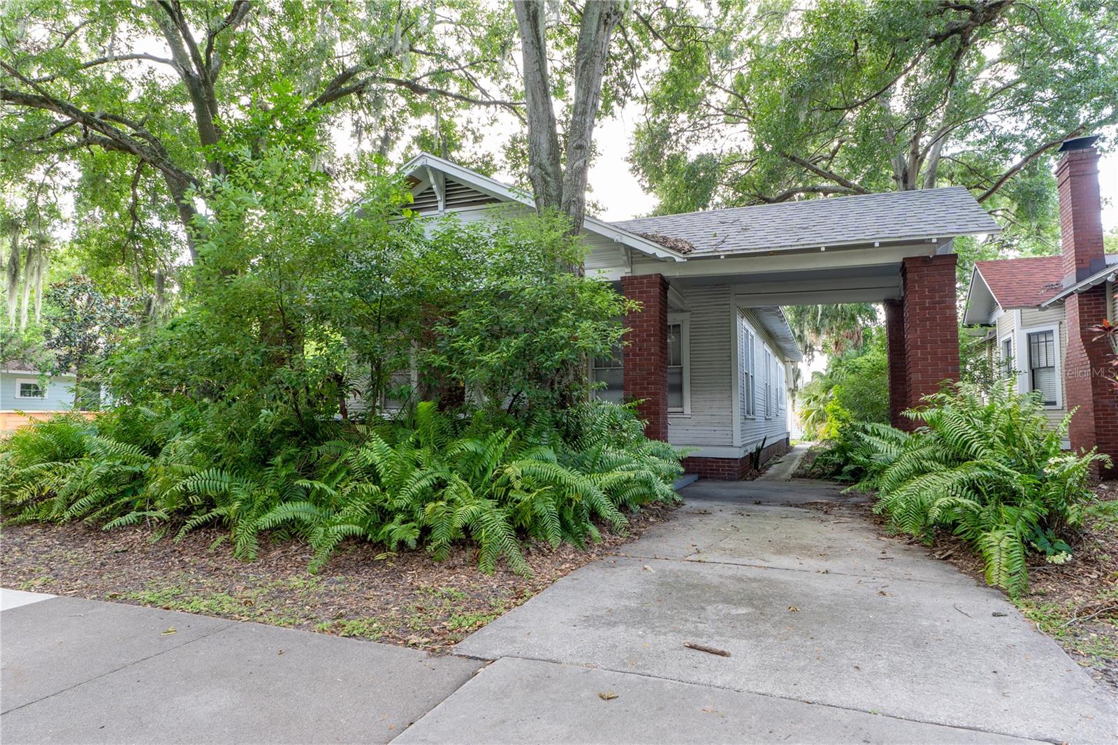 Tennessee Ave, Lakeland, FL 33803