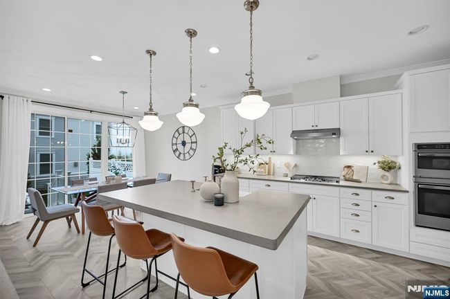 11 Aspen Dr, Townhouse with 3 bedrooms, 4 bathrooms and null parking in Cedar Grove NJ | Image 17