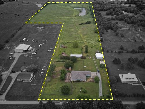 420 County Road 2904, Dodd City, TX, 75438-3011 | Card Image