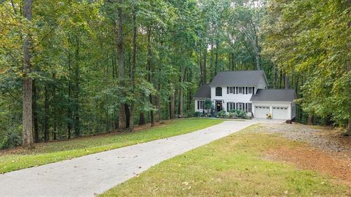 5074 Peach Mountain Cir, Gainesville, GA, 30507-8886 | Card Image