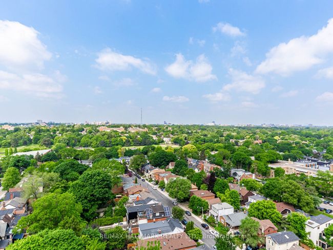 1702 - 58 Orchard View Blvd, Condo with 2 bedrooms, 1 bathrooms and null parking in Toronto ON | Image 25