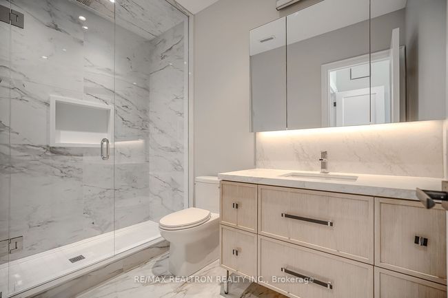 3793 Ferretti Crt, House attached with 5 bedrooms, 6 bathrooms and 2 parking in Innisfil ON | Image 47