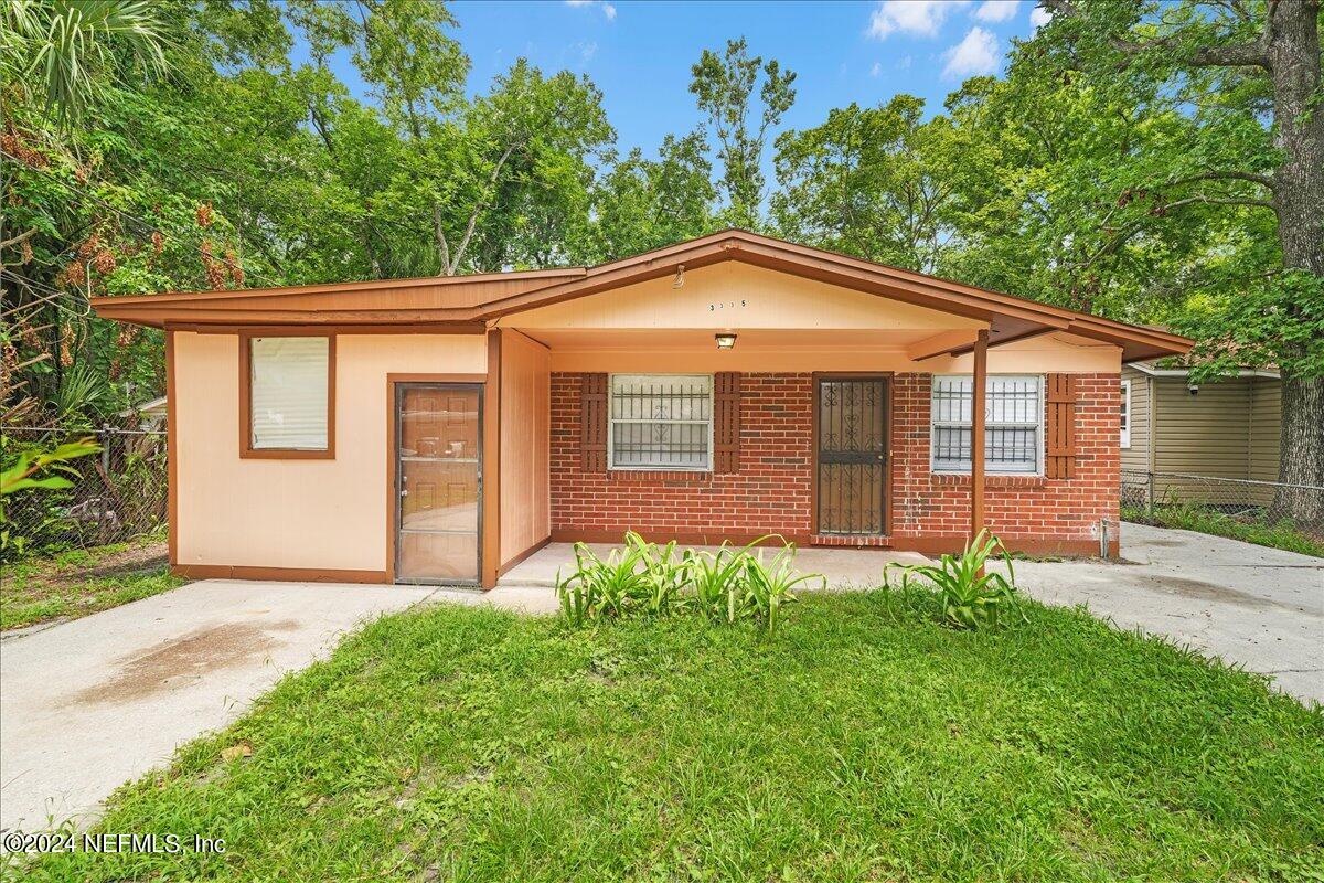 Hunt St, Jacksonville, FL 32254