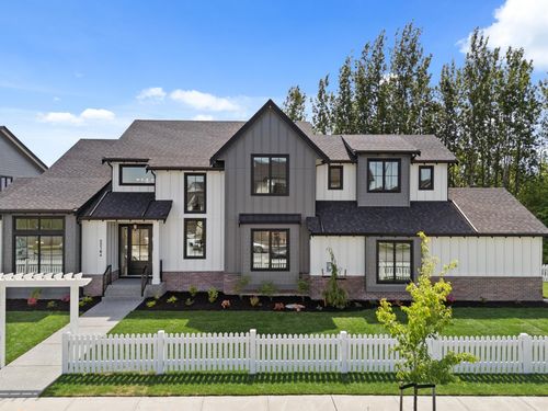 22186 44a Ave, Langley, BC, V2Z0B5 | Card Image