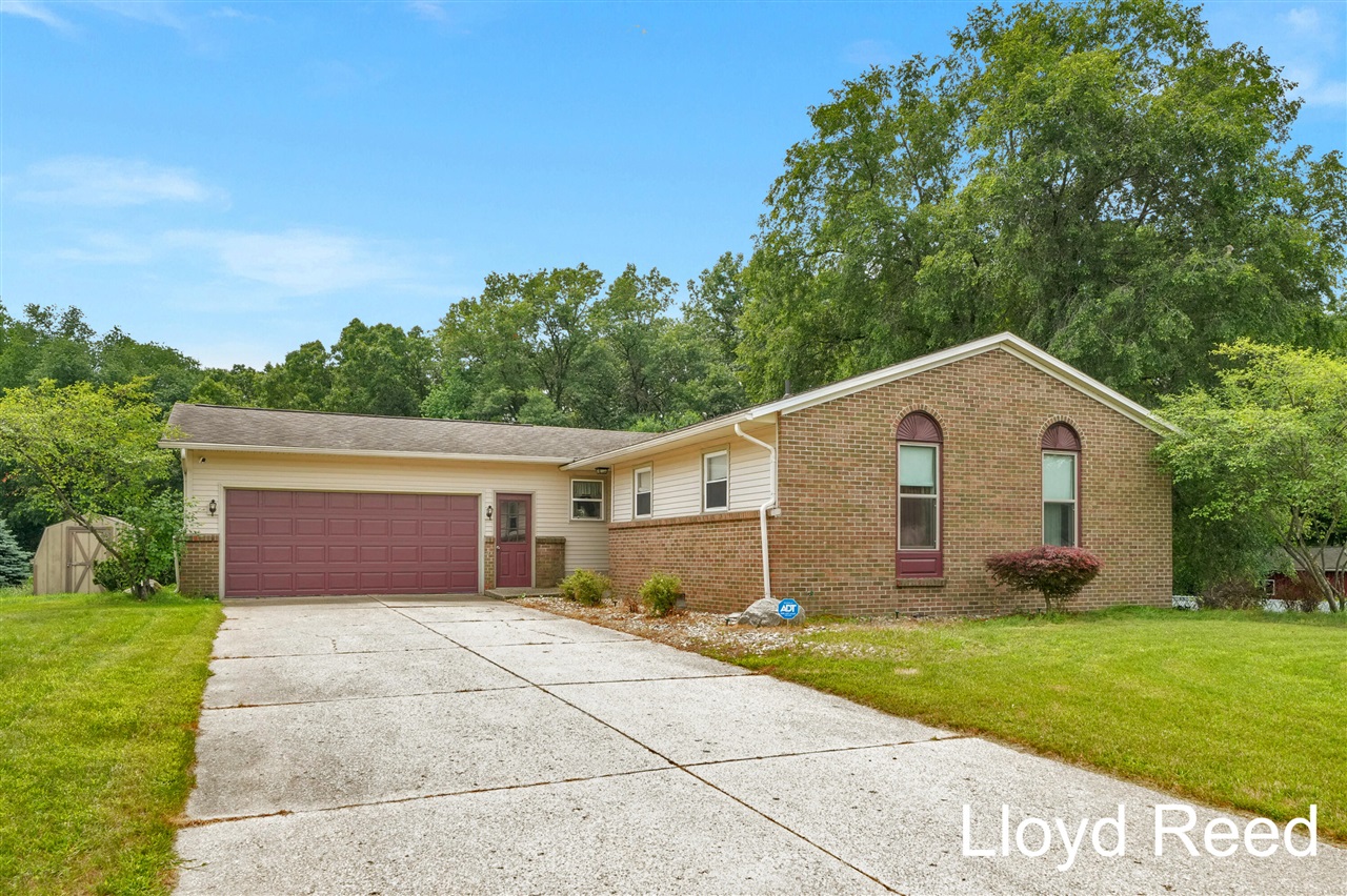 State Rd, Belding, MI 48809