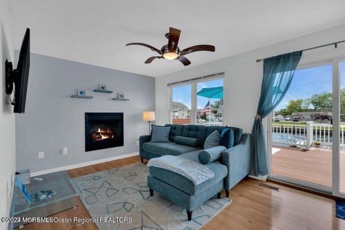 3125 Creek Rd, Toms River, NJ, 08753-4650 | Card Image