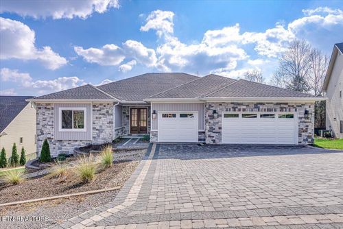 154 Saloli Way, Loudon, TN, 37774-2729 | Card Image